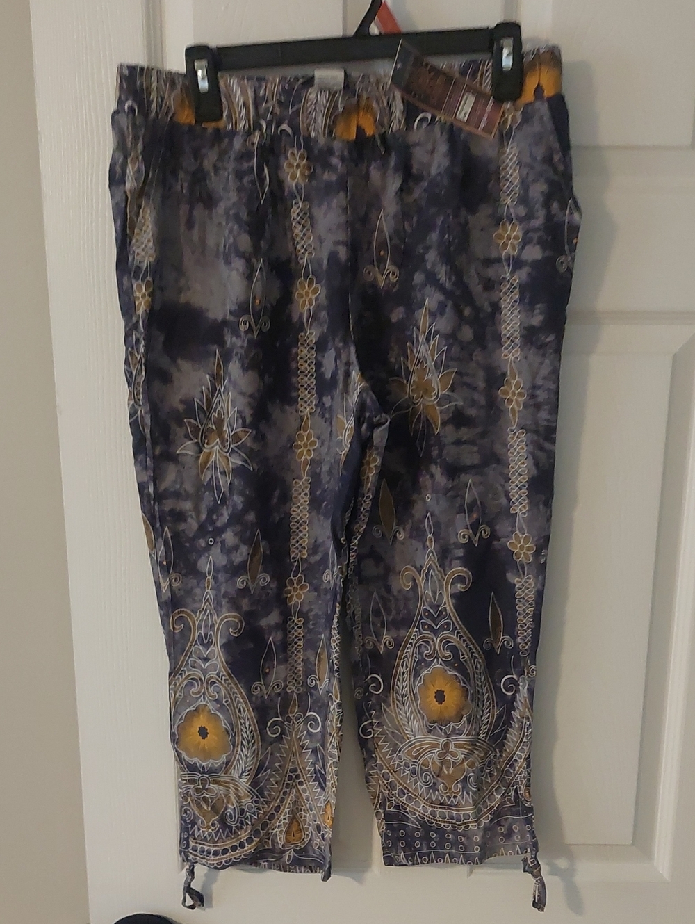 raya sun Navy and Mustard Floral Print Pants